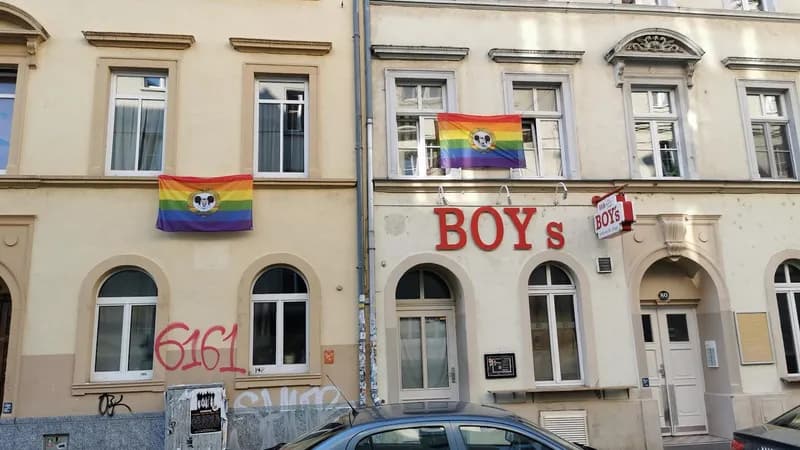 BOYS Bar