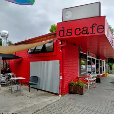 DS Coffee House Cafe