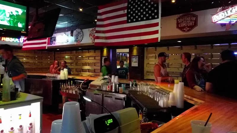 FIVE Nightclub