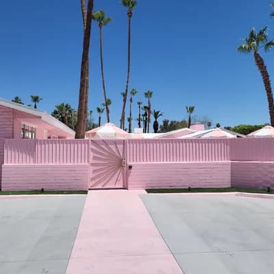 Trixie Motel