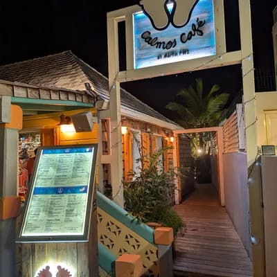 Calmos Cafe