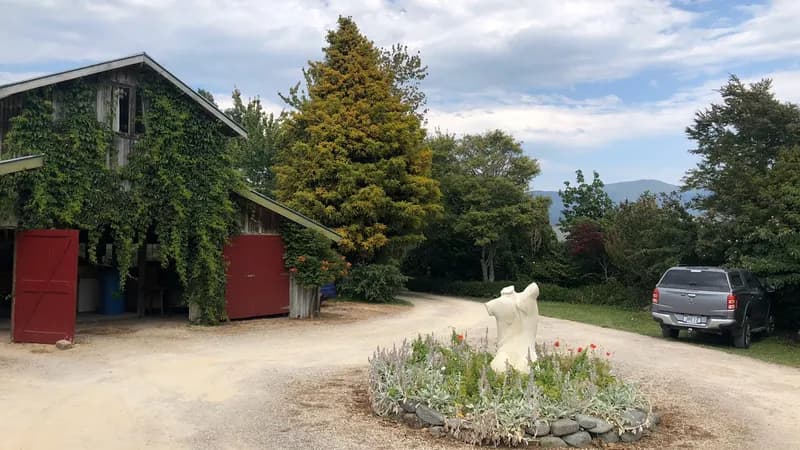 Autumn Farm Gay Accommodation