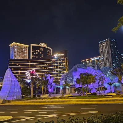 YOHO Treasure Island Resorts World Hotel