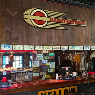 Rawhide Lounge