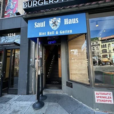 Sauf Haus Bier Hall & Garten