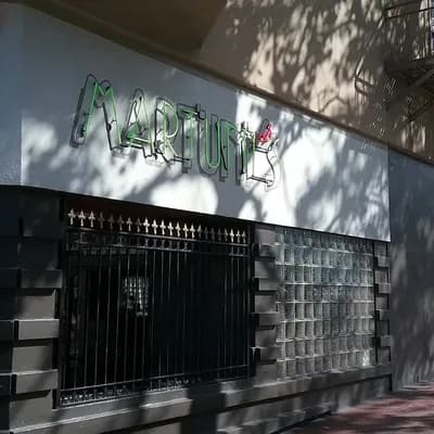 Martuni's