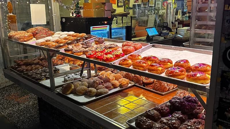 Bob's Donut & Pastry Shop