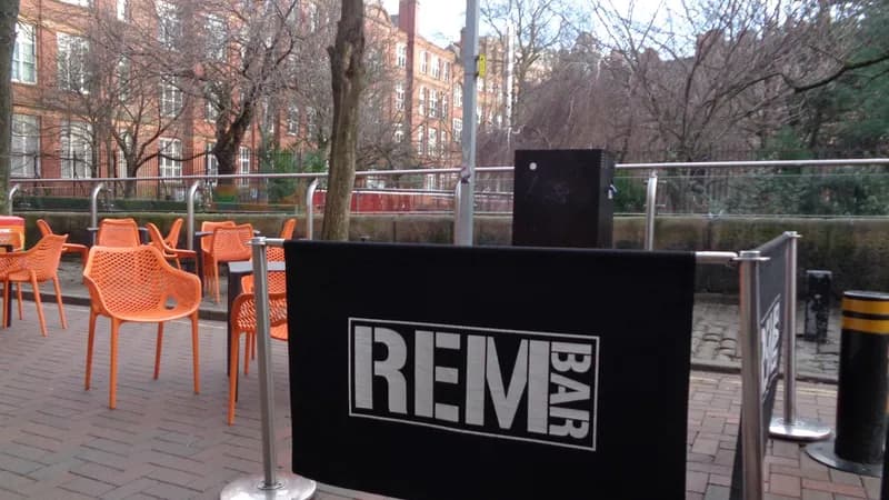 REM Bar
