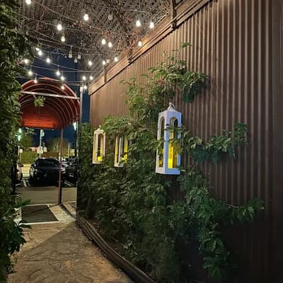Copley's on Palm Canyon