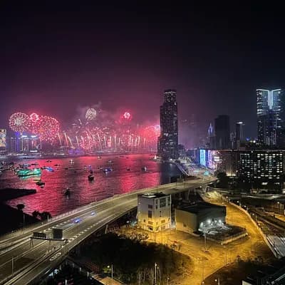Harbour Plaza Metropolis