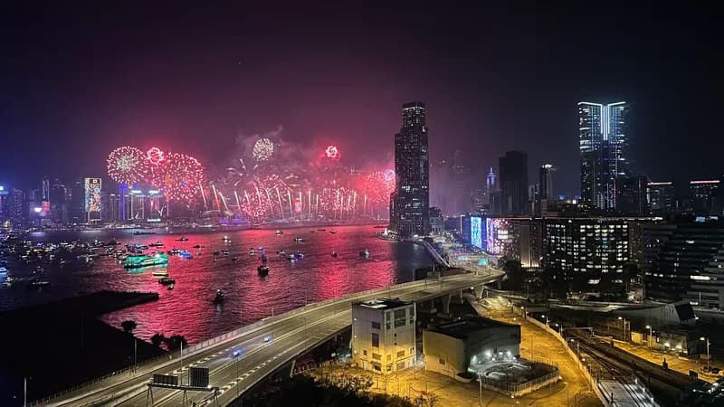 Harbour Plaza Metropolis