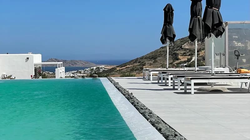 Naoussa Hills Boutique Resort
