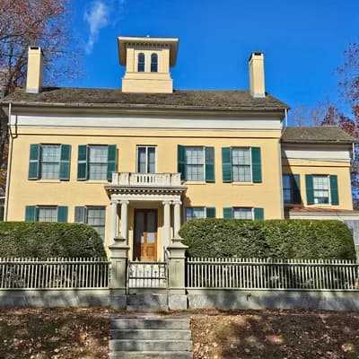 Emily Dickinson Museum