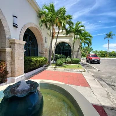 Waterfront Airport Hotel & Casino Mactan