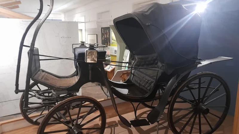 Abington Park Museum