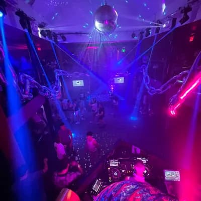 Highland Lounge