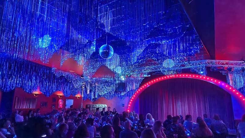 Pulverfass Cabaret