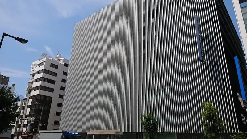 Cross Wave Umeda