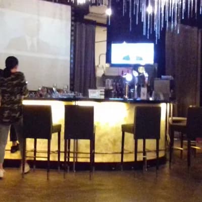 The Nooch Bar