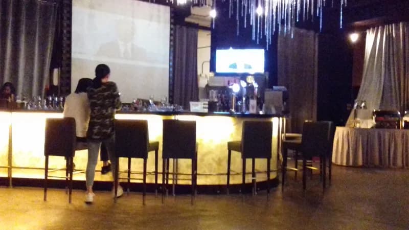 The Nooch Bar