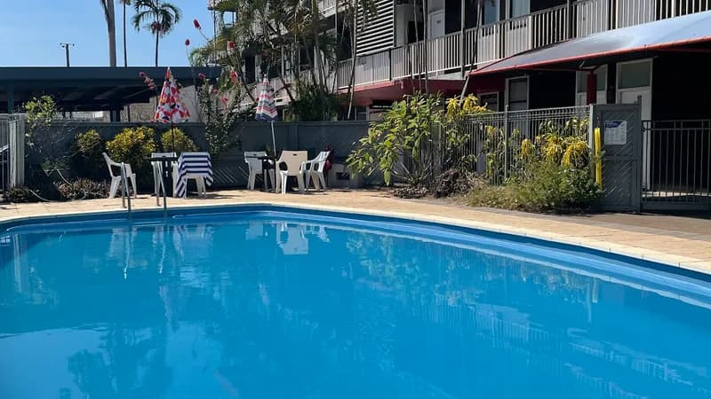 Darwin Poinciana Inn
