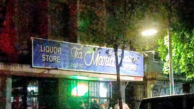 Tía María's Liquor Store