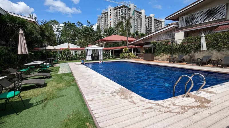 Montebello Villa Hotel