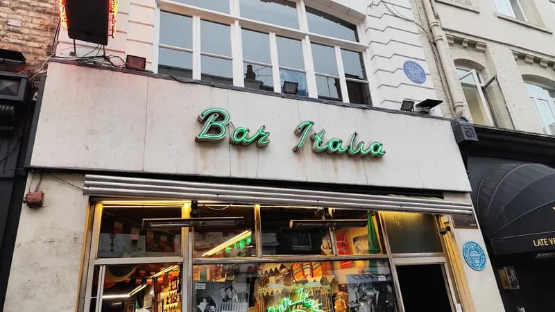 Bar Italia