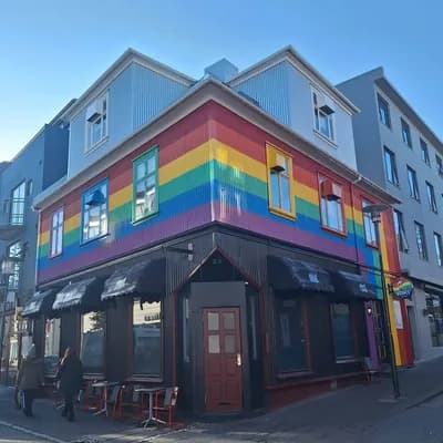 Kíkí Queer Bar