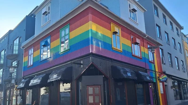 Kíkí Queer Bar