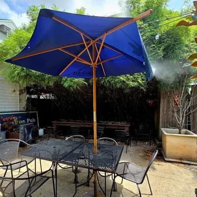 The Avenue Pub