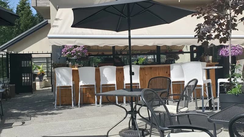 Bearfoot Bistro