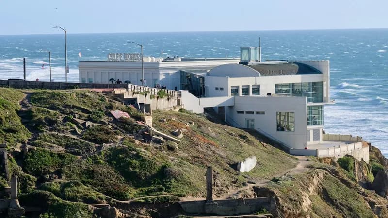 The Cliff House