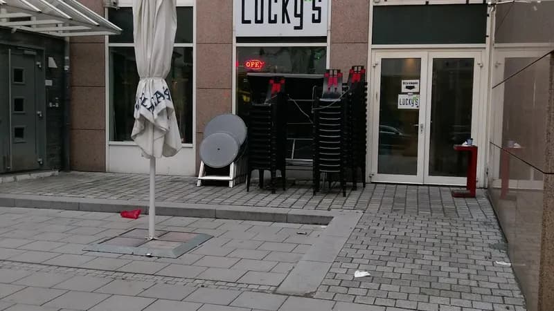 Lucky's