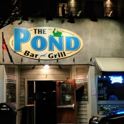 The Pond Bar & Grill