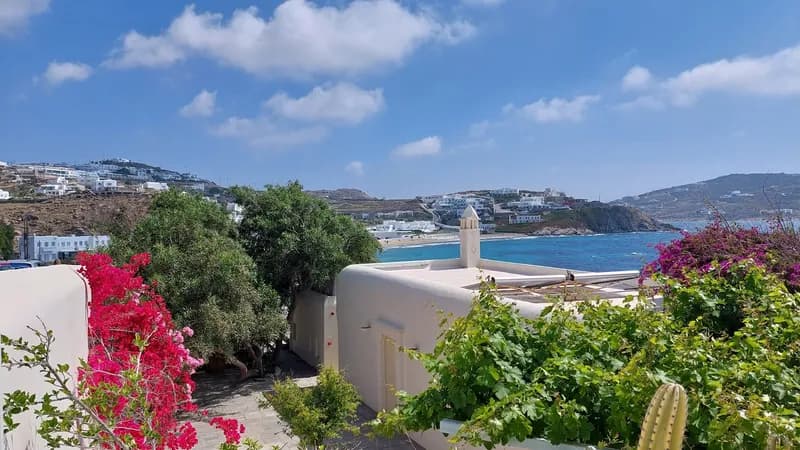Poseidon Hotel - Suites