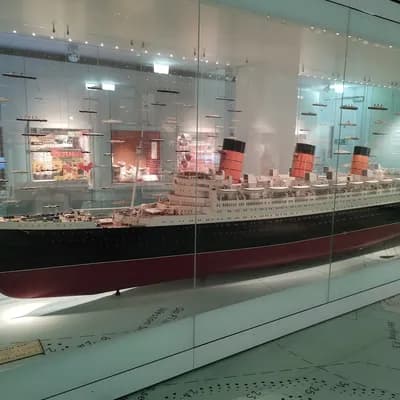 Titanic Story
