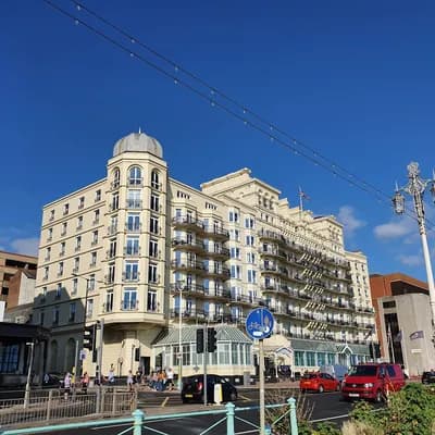 Grand Hotel