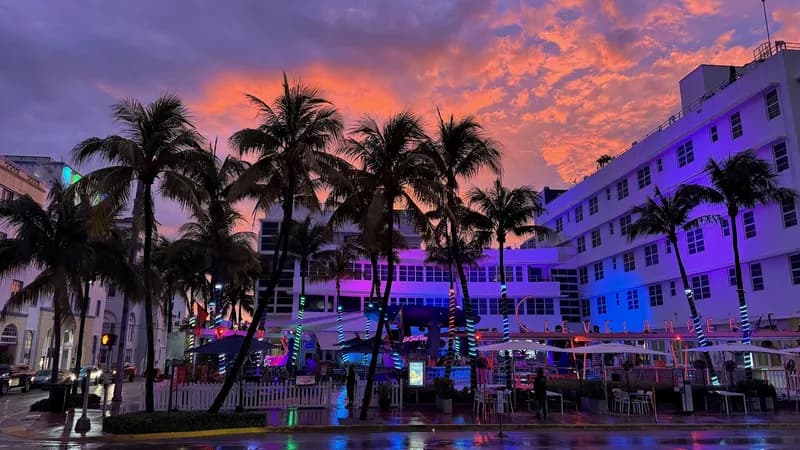 Clevelander South Beach