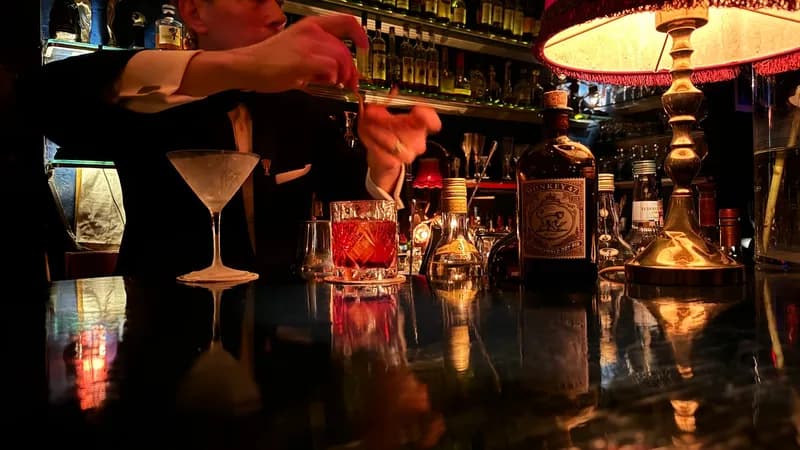 Rote Bar