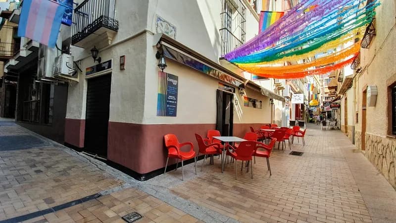 Company Bar