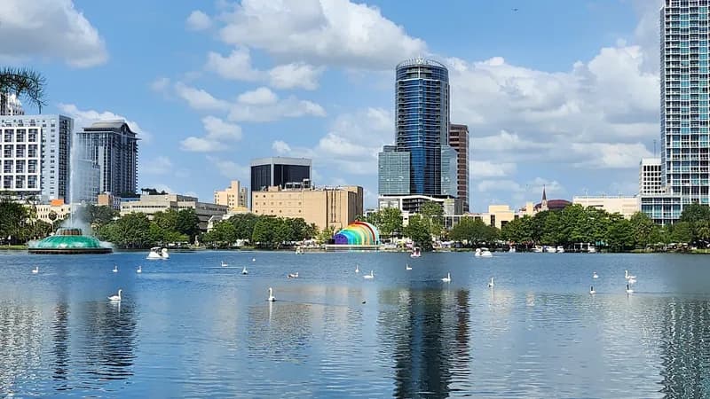 Lake Eola Park