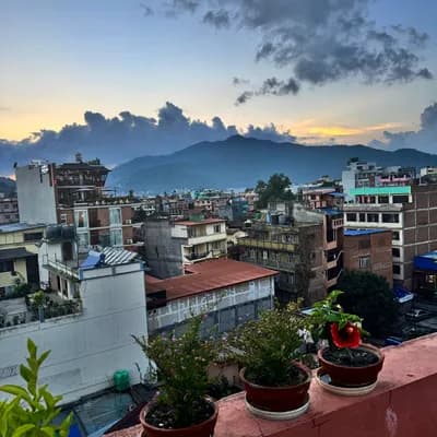 Dom Himalaya Hotel