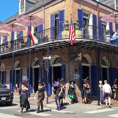Bourbon Pub Parade