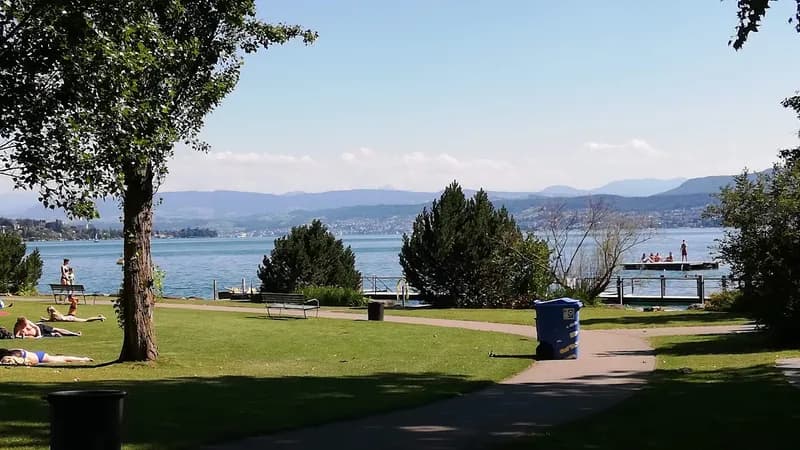 Strandbad Tiefenbrunnen