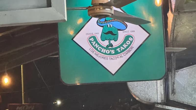 Pancho's Takos