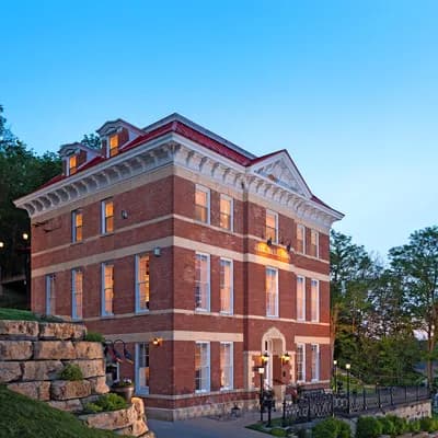 Jail Hill Inn