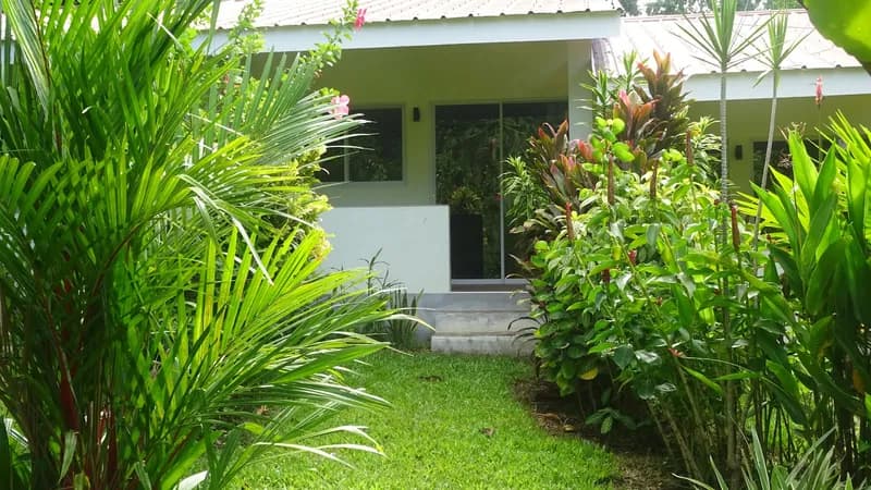 Acacia's Cottages