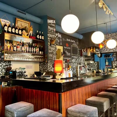 Daniel H. Bar & Restaurant