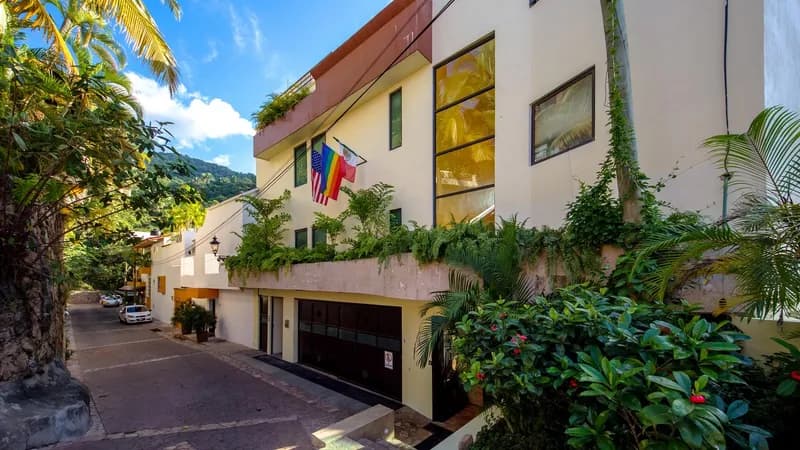 Casa Cupula Boutique LGBT Hotel
